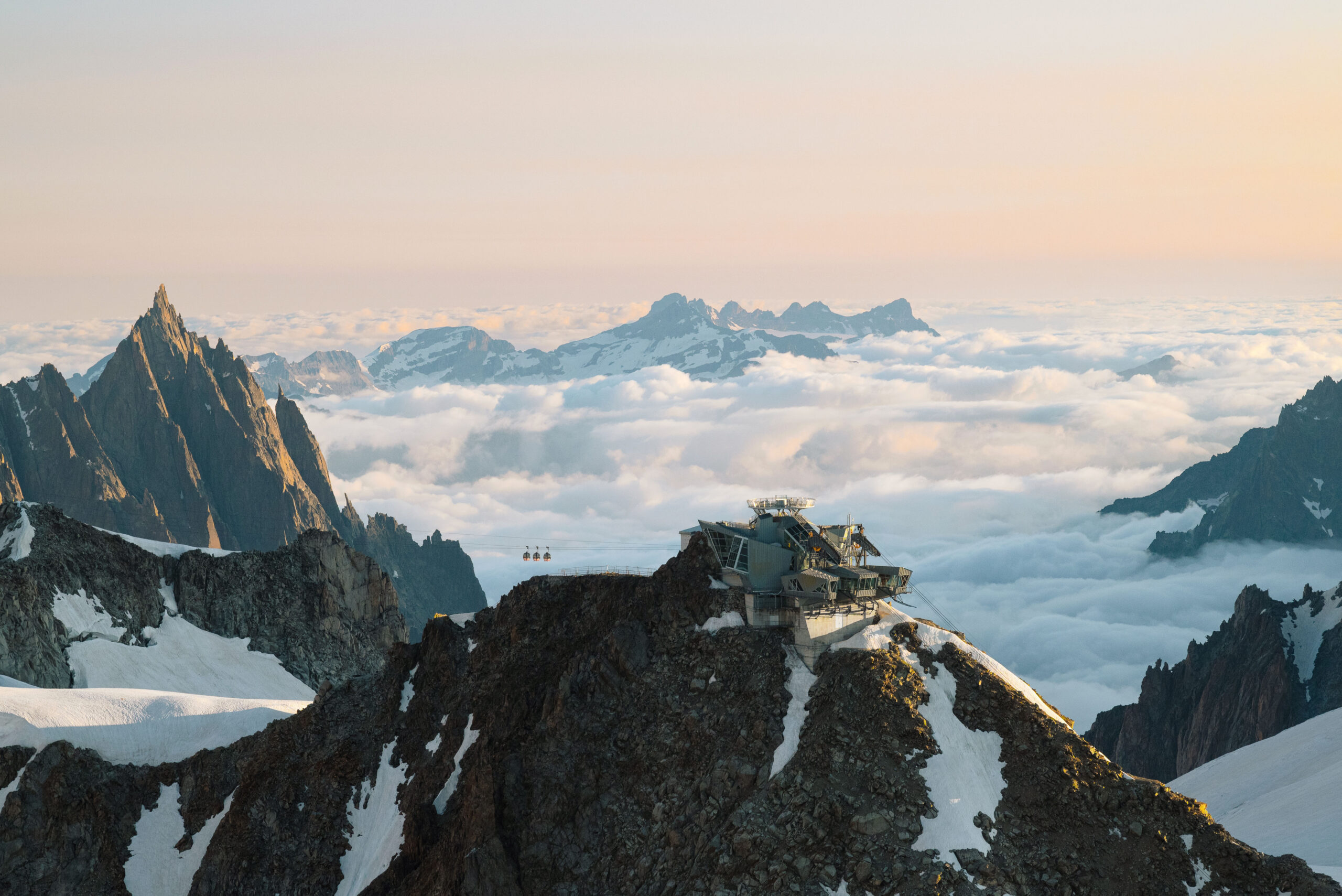Mercatini di Natale e Prime sciate Valle d’Aosta – Gressoney – Monterosa ski – Skyway Monte Bianco